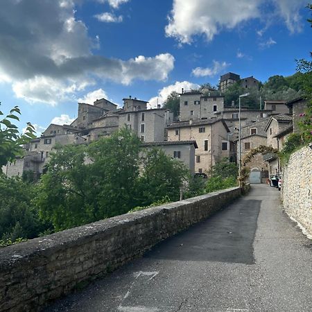 Casa Belvedere A Valle San Martino Di 스폴레토 외부 사진