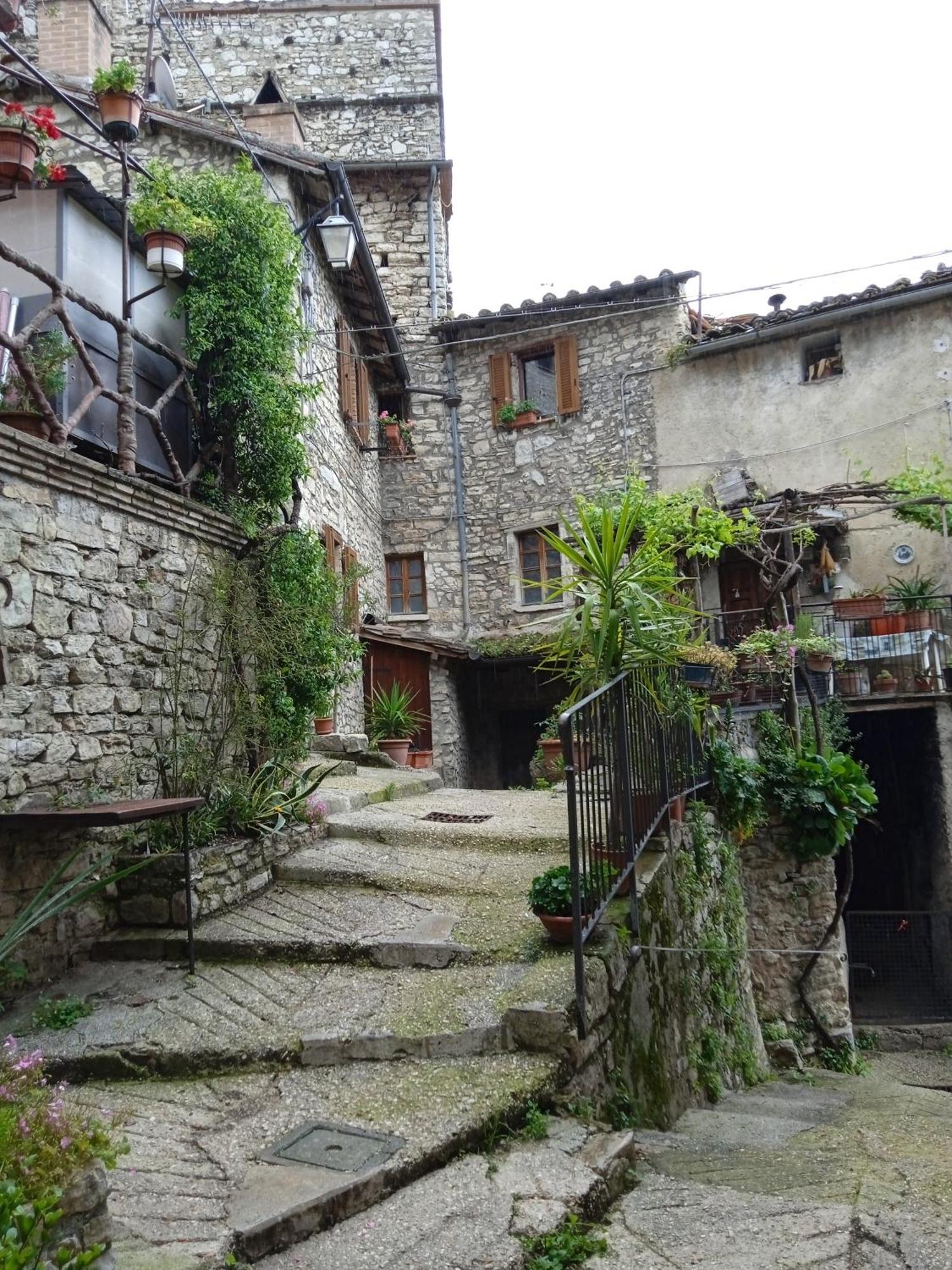 Casa Belvedere A Valle San Martino Di 스폴레토 외부 사진