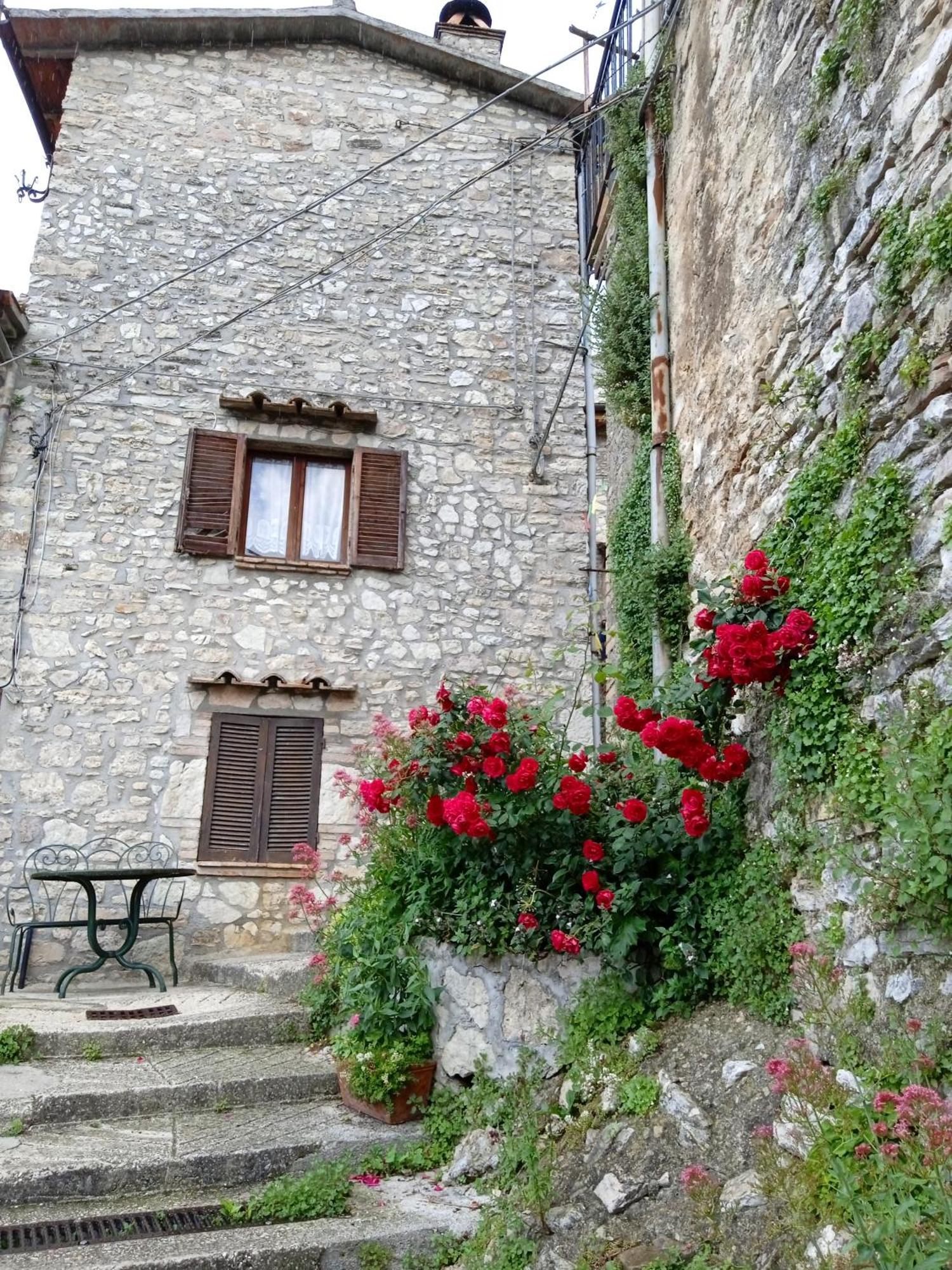 Casa Belvedere A Valle San Martino Di 스폴레토 외부 사진